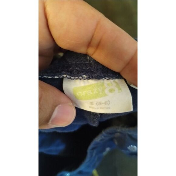 Girls Bundle of Jeans, Shorts, and Skirt size from 5-6, 6, 6-6x - Picture 7 of 9